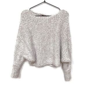 Urban Outfitters Ecote Fuzzy Eyelash Knit Cropped Sweater Boho Gray & White XS